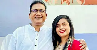 সেই গাড়ি ফিরে পেতে চান সাবেক এমপি আনারের মেয়ে